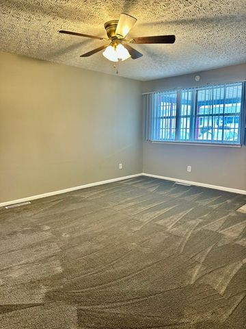 211 Delaney Drive, Columbus, OH 43207