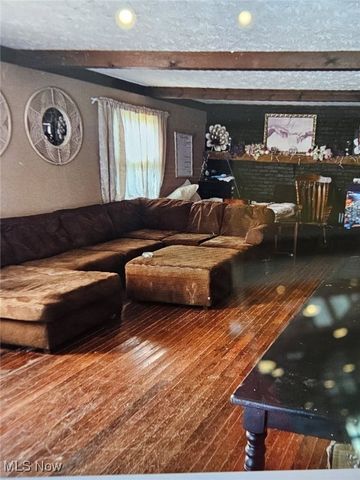 1255 Sharon Copley Road, Sharon Center, OH 44274