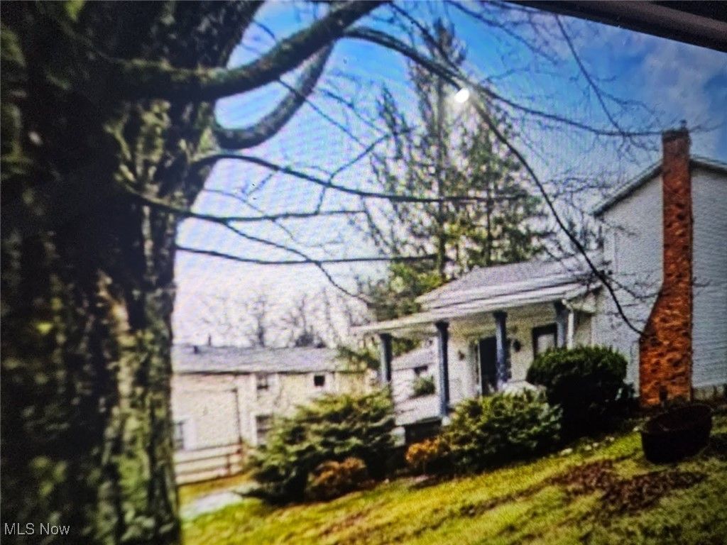 1255 Sharon Copley Road, Sharon Center, OH 44274