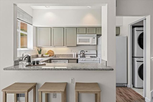 108 Bryant Street 36, Mountain View, CA 94041