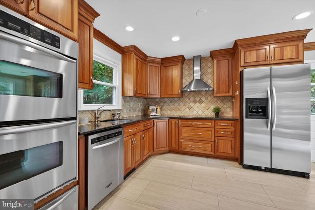 1395 STRATTON DR, Rockville, MD 20854