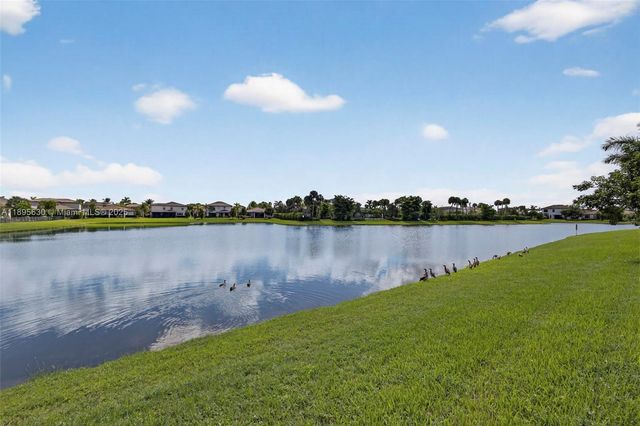 1310 Whitcombe Dr, Royal Palm Beach, FL 33411