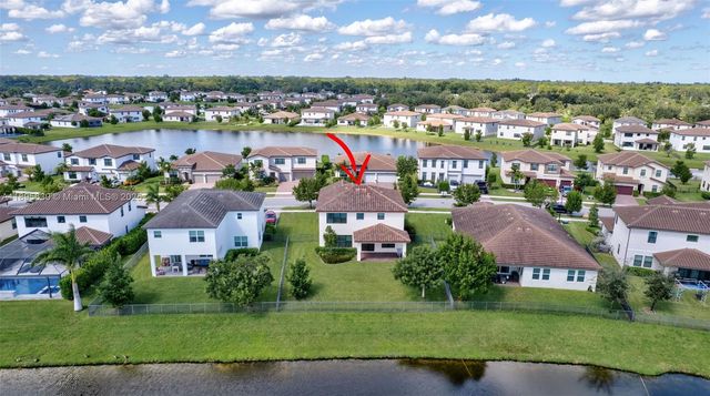 1310 Whitcombe Dr, Royal Palm Beach, FL 33411