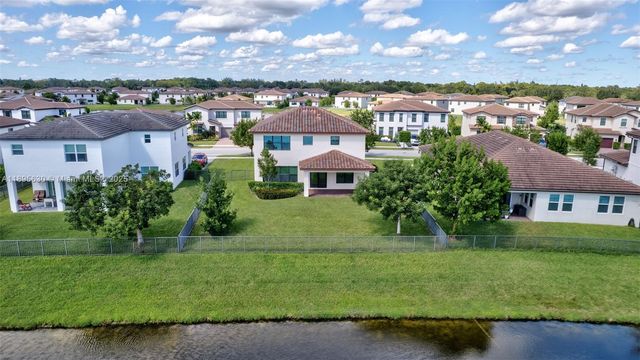 1310 Whitcombe Dr, Royal Palm Beach, FL 33411