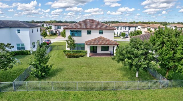 1310 Whitcombe Dr, Royal Palm Beach, FL 33411