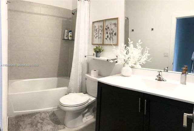 10162 SW 228th Ter, Miami, FL 33190