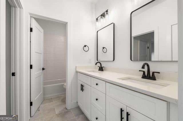 7252 Creekside Way, Jefferson, GA 30549