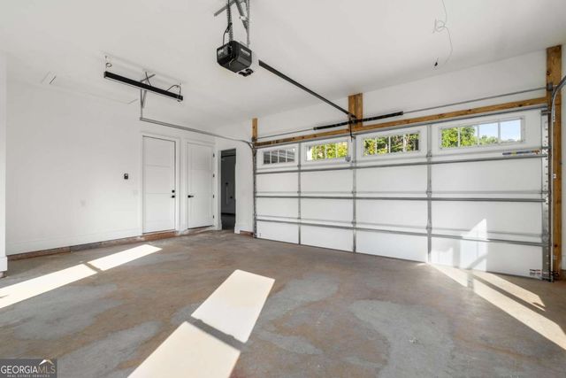 7252 Creekside Way, Jefferson, GA 30549