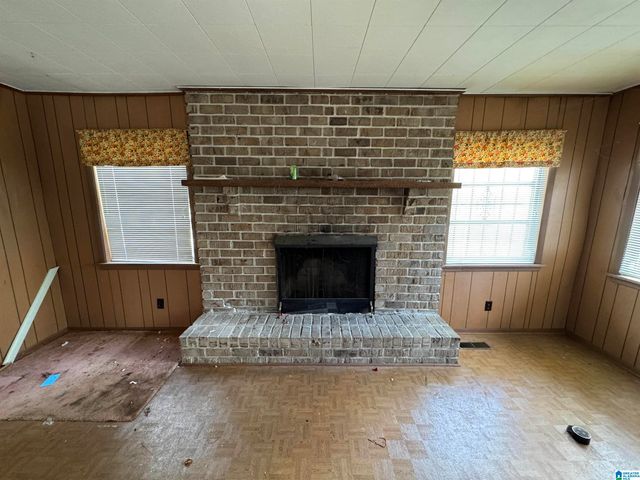 171 GLAZE CREEK ROAD, Bessemer, AL 35023