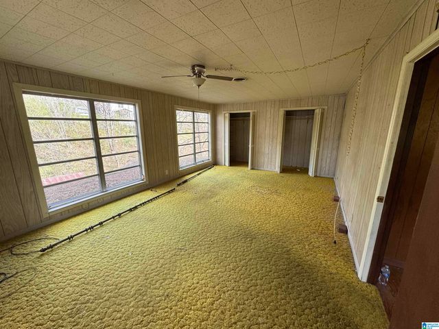 171 GLAZE CREEK ROAD, Bessemer, AL 35023