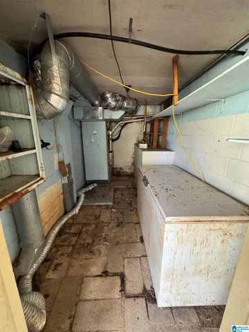 171 GLAZE CREEK ROAD, Bessemer, AL 35023