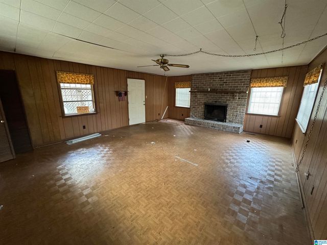 171 GLAZE CREEK ROAD, Bessemer, AL 35023