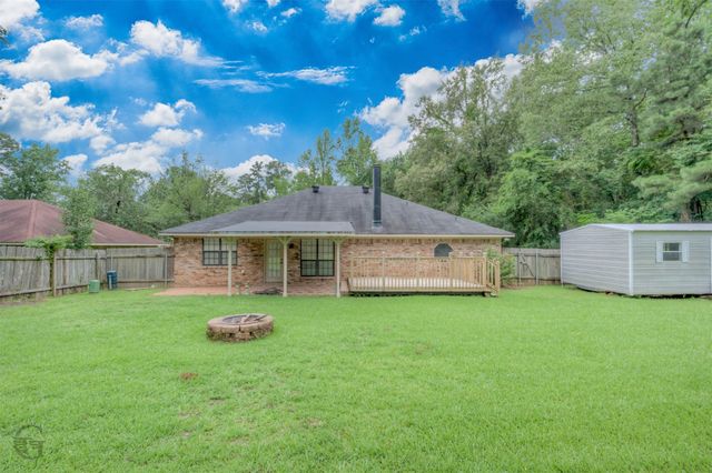 9271 Lytham Drive, Shreveport, LA 71129