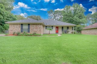 9271 Lytham Drive, Shreveport, LA 71129