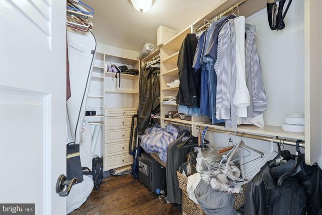 112 W HOBART AVE, Long Beach Township, NJ 08008