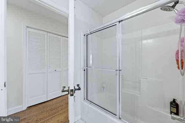 112 W HOBART AVE, Long Beach Township, NJ 08008