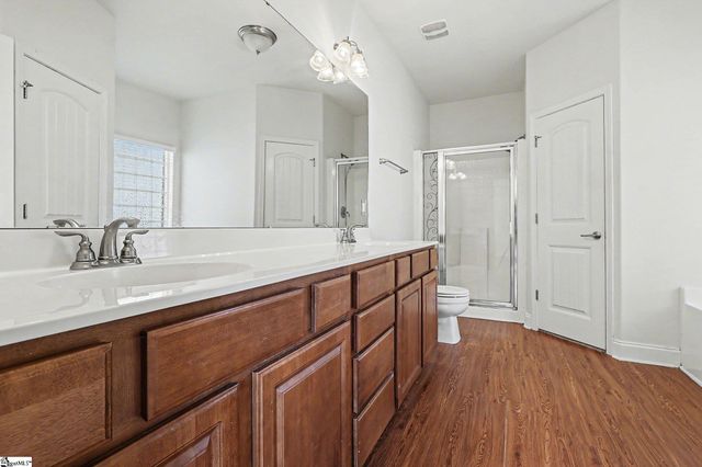 704 Misty Glen Lane, Roebuck, SC 29376