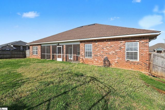 704 Misty Glen Lane, Roebuck, SC 29376