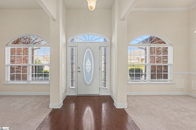 704 Misty Glen Lane, Roebuck, SC 29376