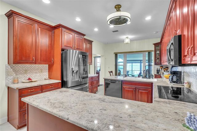 9950 W LAKE MARION ROAD, Haines City, FL 33844