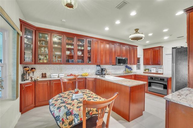 9950 W LAKE MARION ROAD, Haines City, FL 33844