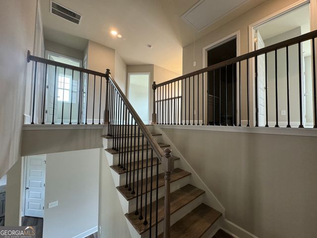 166 Country World Drive, Macon, GA 31211