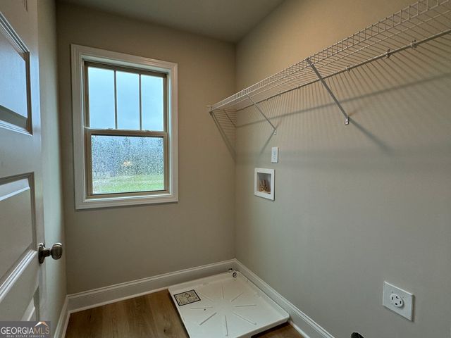 166 Country World Drive, Macon, GA 31211