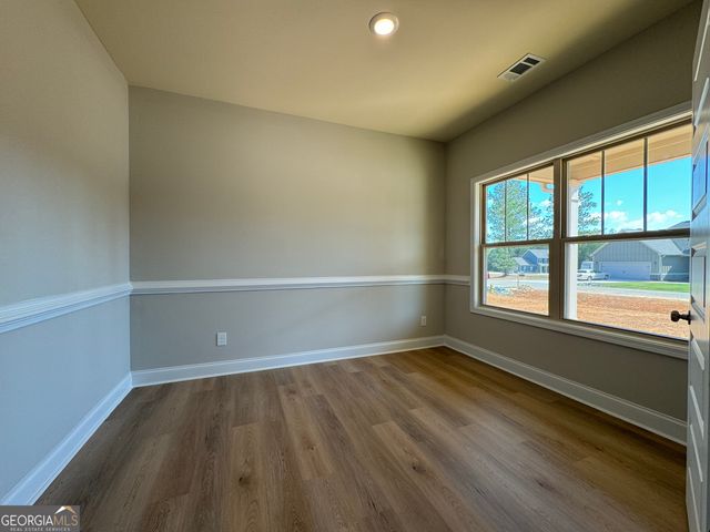 166 Country World Drive, Macon, GA 31211