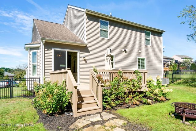 207 Brookfield Hills Ct, Louisville, KY 40245