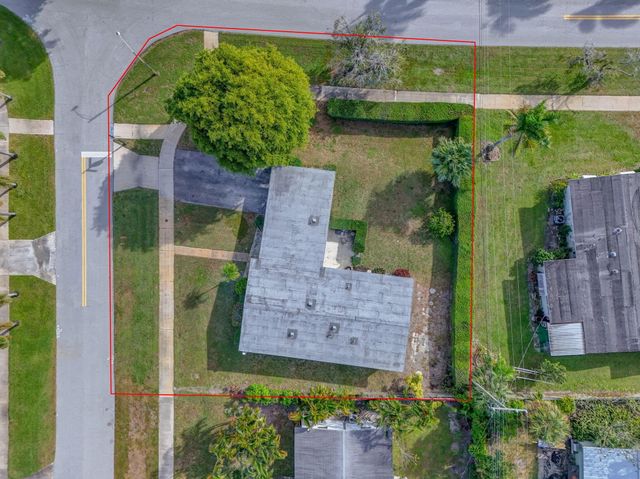 726 Flamingo Way, North Palm Beach, FL 33408