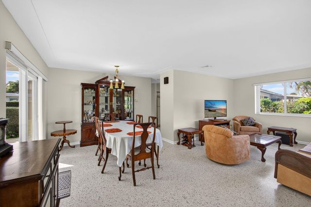 726 Flamingo Way, North Palm Beach, FL 33408