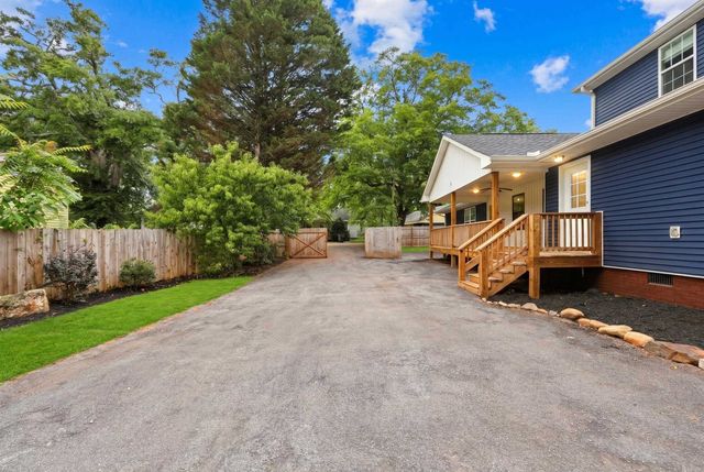 6 Davis Street, Greenville, SC 29609