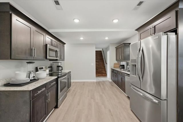 6 Davis Street, Greenville, SC 29609