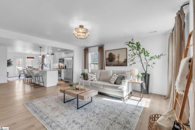 201 Lee Drive, Chesnee, SC 29323