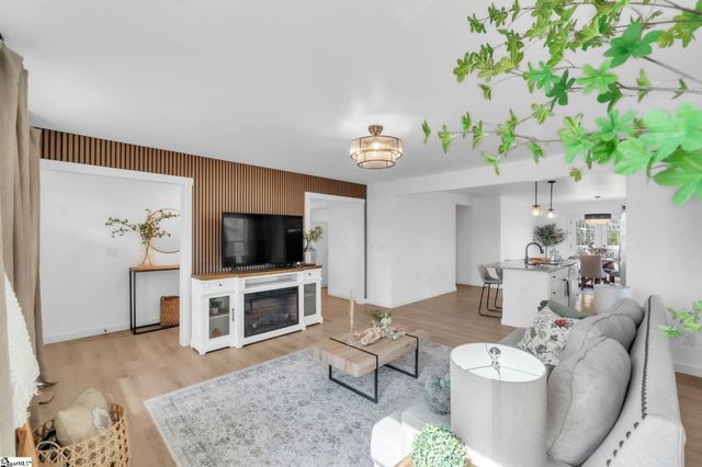 201 Lee Drive, Chesnee, SC 29323