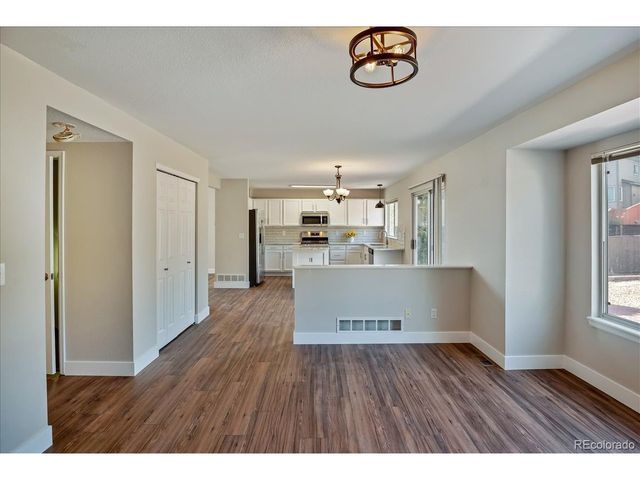 5076 Weeping Willow Cir, Highlands Ranch, CO 80130