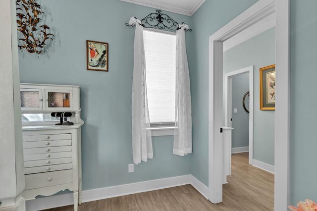 2915 E Sunnyslope, Park City, KS 67219