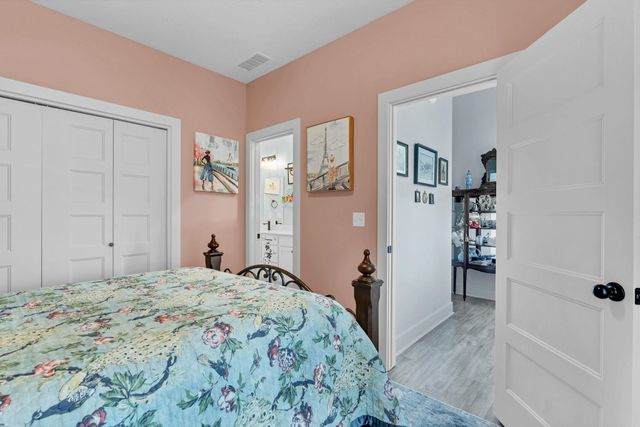 2915 E Sunnyslope, Park City, KS 67219