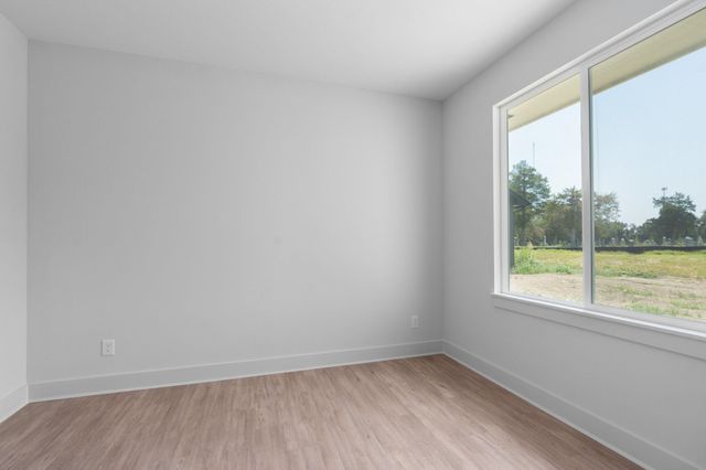 2915 E Sunnyslope, Park City, KS 67219