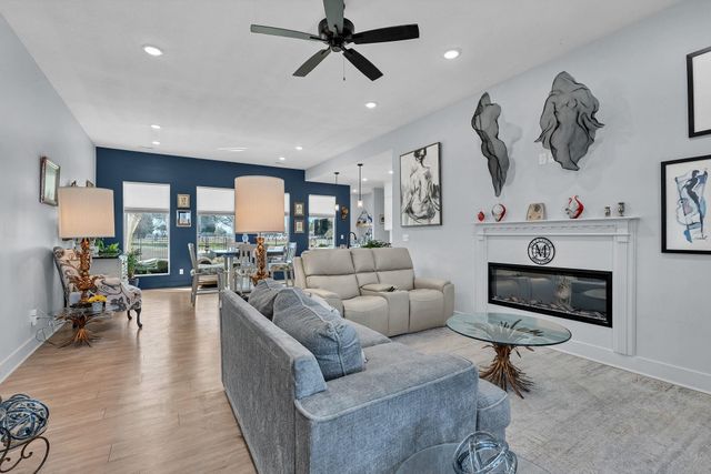 2915 E Sunnyslope, Park City, KS 67219