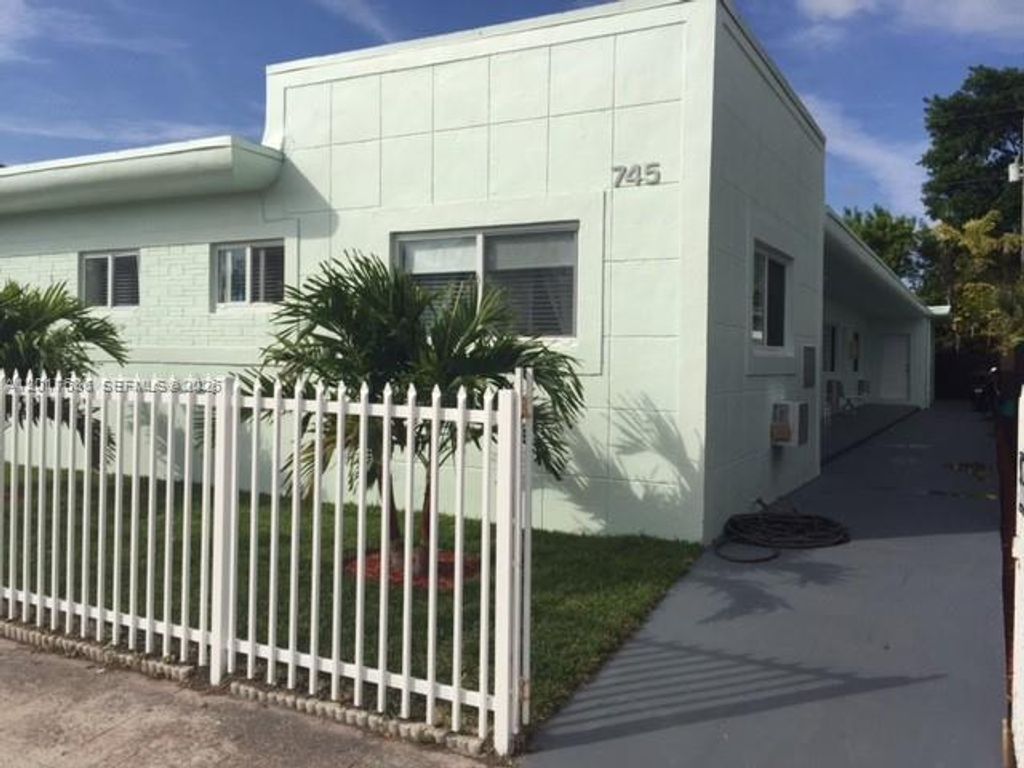 745 81st St 3, Miami Beach, FL 33141