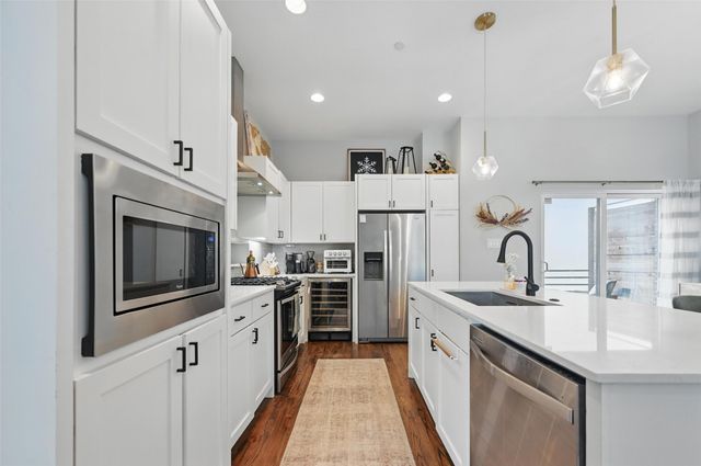 2280 N Fitzhugh Avenue 30, Dallas, TX 75204
