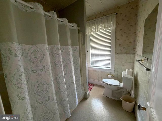 1 12TH AVE, Baltimore, MD 21225