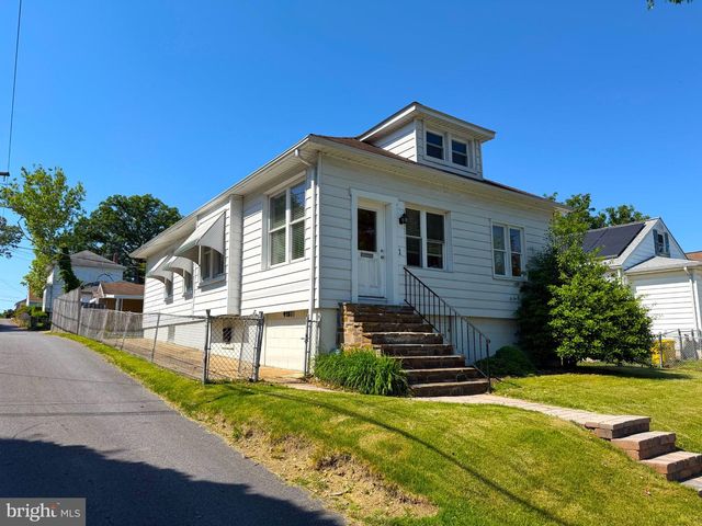 1 12TH AVE, Baltimore, MD 21225