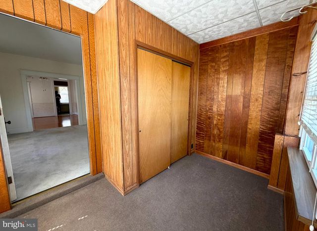 1 12TH AVE, Baltimore, MD 21225