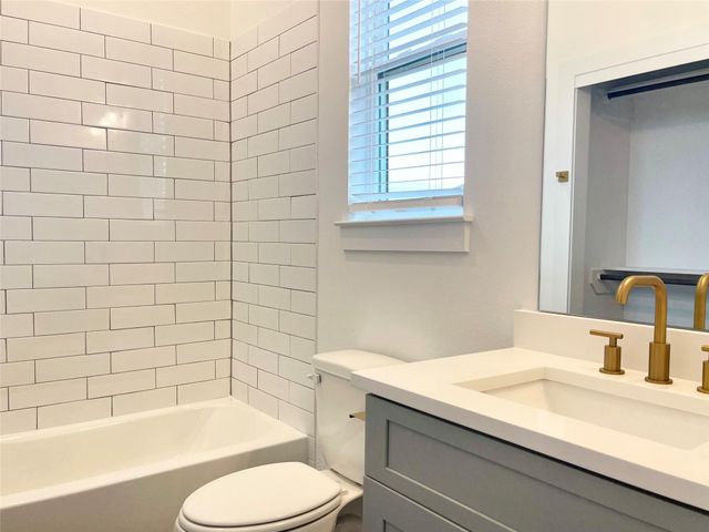 22214 Dutch Oven Drive A, Katy, TX 77449