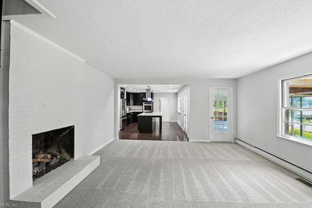 225 Betty CT, Norfolk, VA 23502