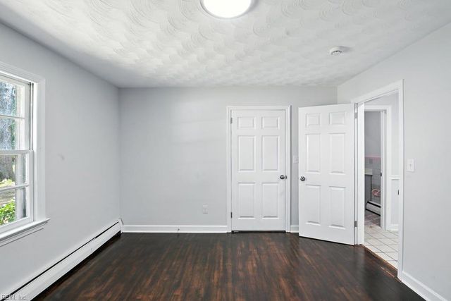 225 Betty CT, Norfolk, VA 23502