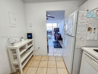 1200 NE Miami Gardens Drive 605W, Miami, FL 33179