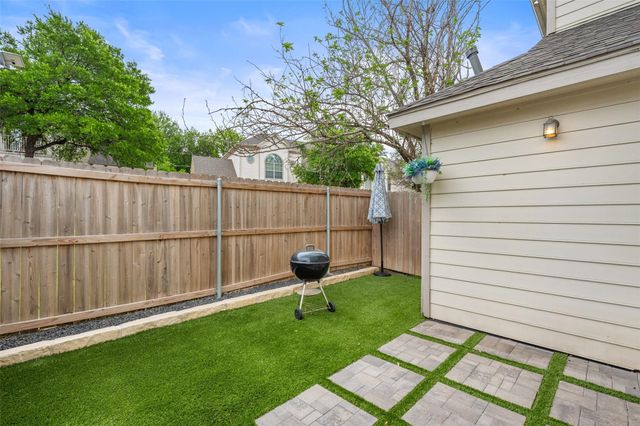 12213 Abbey Glen LN, Austin, TX 78753